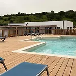 Campsite Les Du Lagon Calvisson