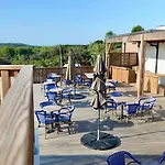 Campsite Les Du Lagon 3*
