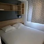 Les Du Lagon